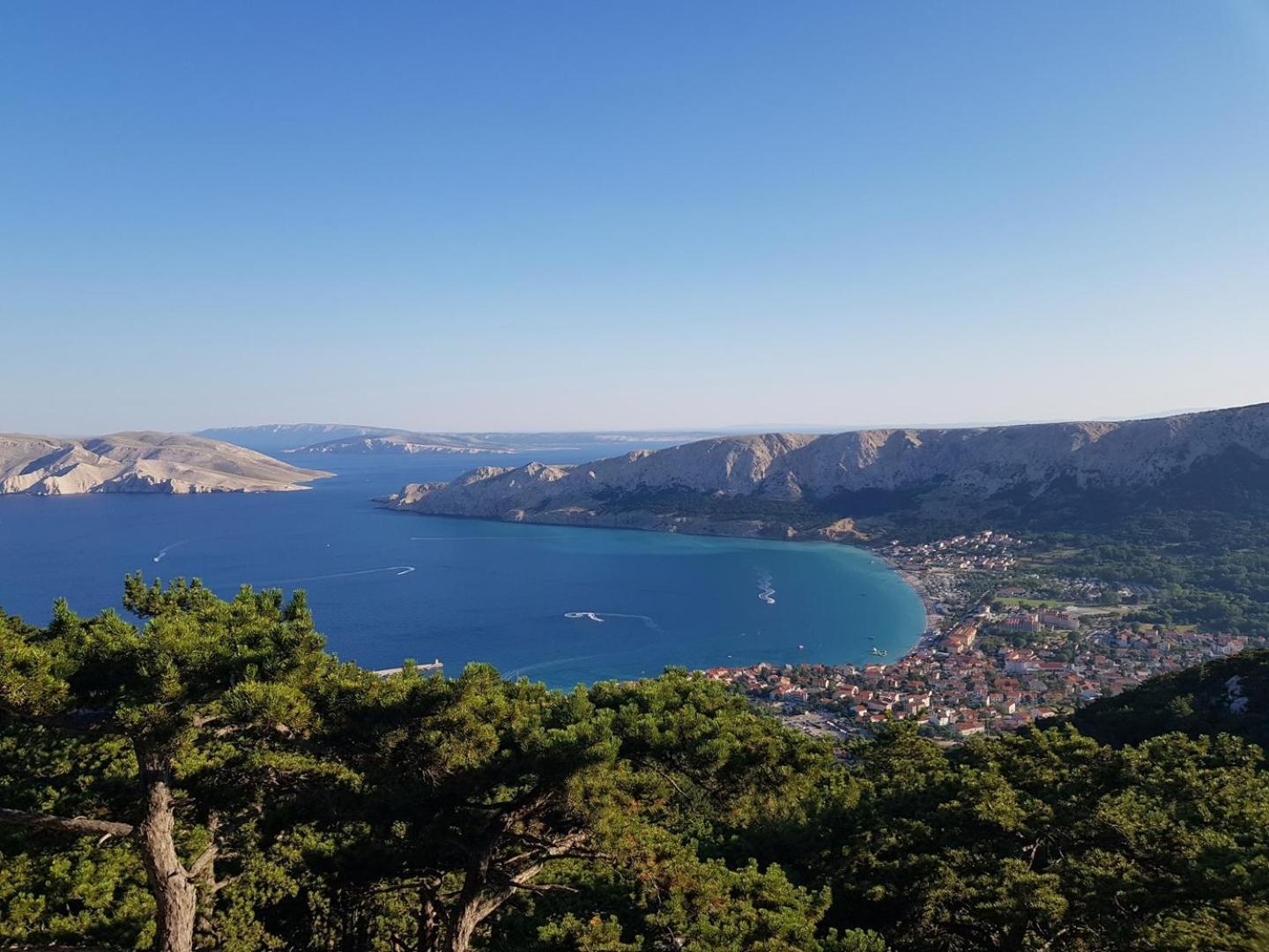 Apartments Capic Z Baška Eksteriør bilde